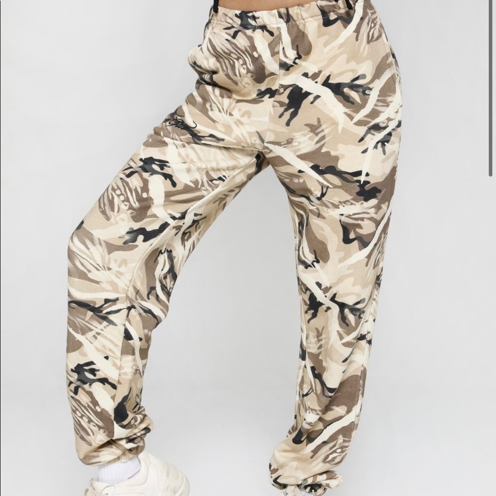 I AM GIA camo sweat pants